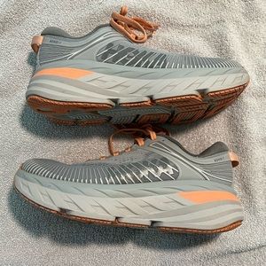 HOKA ONE ONE womens BONDI 7 running sneakers